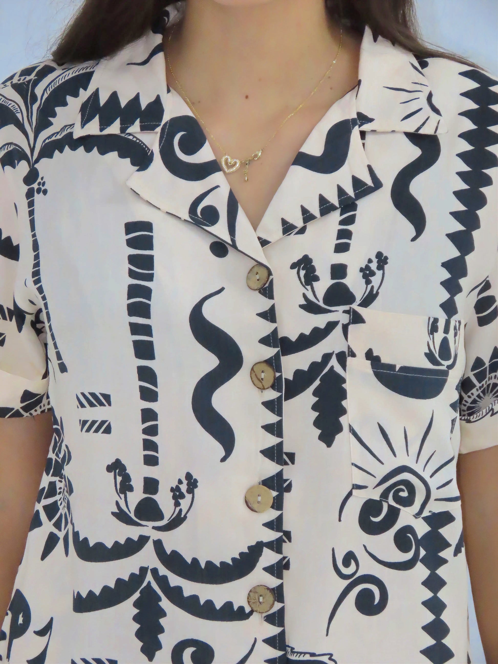 Viaja ligero con tu Set Fluir con Calma. Úsalo para dormir, una salida casual o en la playa